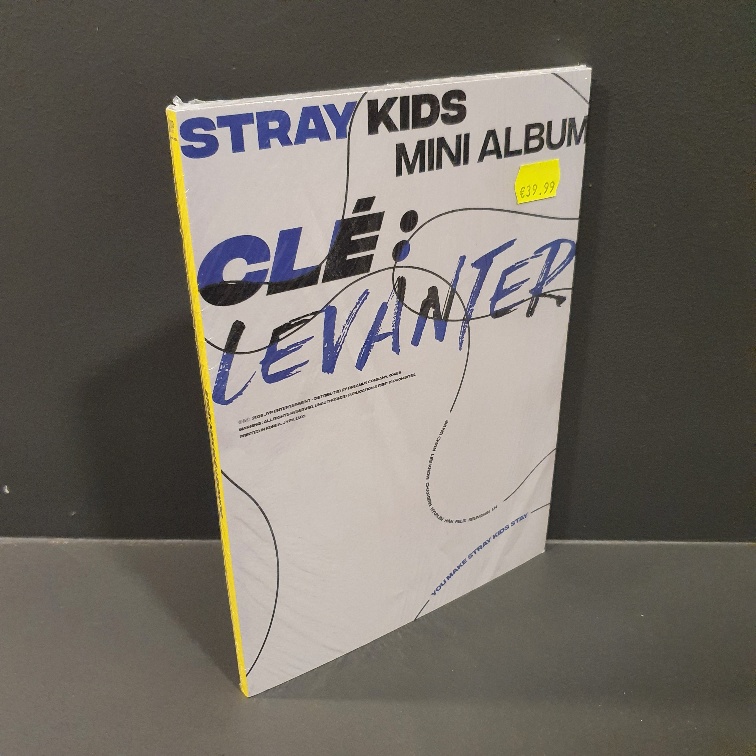 Stray Kids - Clé : Levanter